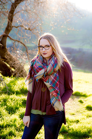 Natalie2017SrPics-6