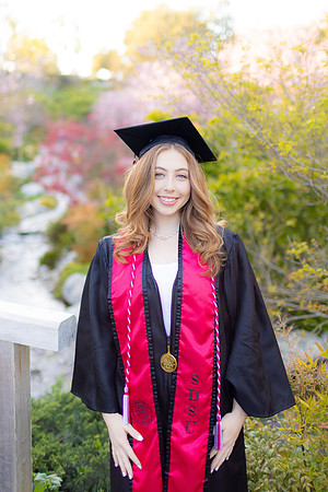BellaGrad24-22